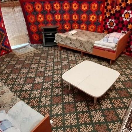 Guesthouse Kishimzhan Talas Buitenkant foto