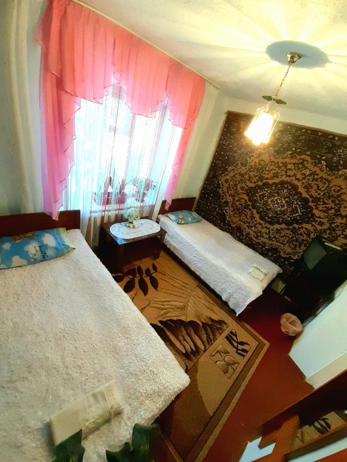 Guesthouse Kishimzhan Talas Buitenkant foto